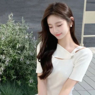 村主任和他的女友